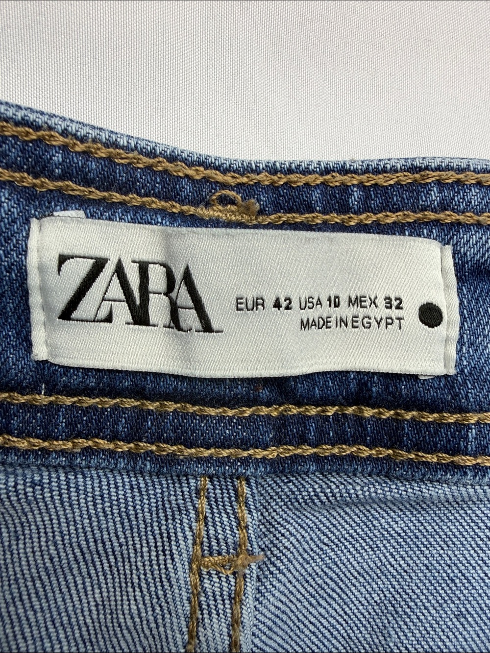 Zara Wide-Leg Flare Jeans in Classic Blue Denim - Picture 6 of 8